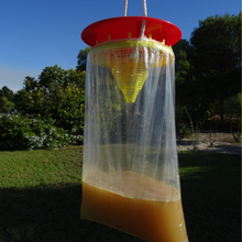 Lade das Bild in den Galerie-Viewer, Outdoor Fliegenfalle 3 Liter Fliegenfalle für draußen